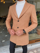 Load image into Gallery viewer, Blake Slim fit Special Edition Beige Coat

