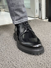 Load image into Gallery viewer, James Eva Sole Laced Up Black Leather Shoes