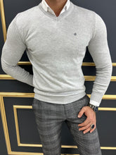 Load image into Gallery viewer, Leon Slim Fit V-Neck Grey Sweater
