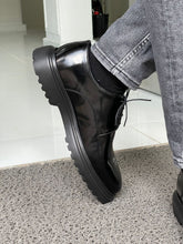 Load image into Gallery viewer, James Eva Sole Laced Up Black Leather Shoes