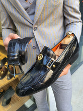 Load image into Gallery viewer, Evo Sardinelli Black Buckle Detailed Leather Shoes