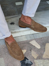 Load image into Gallery viewer, Lucas Sardinelli Neolite Sole Suede Beige Loafer
