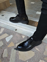 Load image into Gallery viewer, Mason Special Edition Sardinelli Laced Black Shoes
