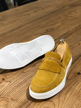 Load image into Gallery viewer, Ferrar Suede Leather Loafers ( 5 Colors)
