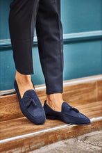 Load image into Gallery viewer, Oliver Special Designed Suede Leather Navy Tasseled Loafer
