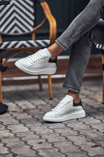 Load image into Gallery viewer, Oliver Special Designed Thick Sole White Sneakers
