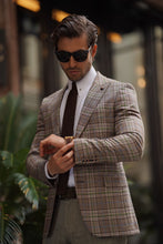 Load image into Gallery viewer, Simon Sim Fit High Quality Pointed Collar Plaid Wool Beige Blazer
