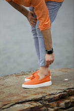 Load image into Gallery viewer, Stanley Eva Sole Tasseled Orange Leather Shoes
