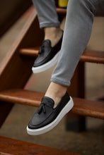 Load image into Gallery viewer, Stanley Eva Sole Tasseled Detail Black Shoes
