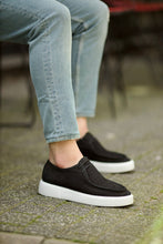 Load image into Gallery viewer, Stanley Special Design Eva Sole Black Sneakers
