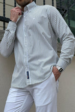 Load image into Gallery viewer, Simon Slim Fit Special Production High Quality White &amp; Green Stripe Shirt
