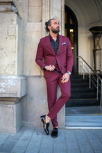 Load image into Gallery viewer, Watt Slim Fit Special Design Burgundy Plain Tuxedo Suit
