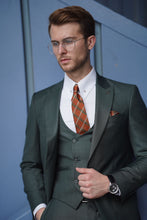 Load image into Gallery viewer, Simon Slim Fit Green Woolen Suit
