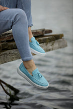 Load image into Gallery viewer, Stanley Eva Sole Tasseled Blue Leather Shoes
