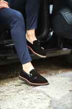 Load image into Gallery viewer, Stanley Special Design Buckle Detailed Black Loafer
