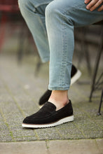 Load image into Gallery viewer, Stanley Special Design Suede Black Loafer
