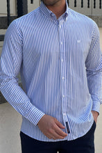 Load image into Gallery viewer, Simon Slim Fit Special Production High Quality White &amp; Blue Stripe Shirt
