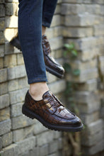 Load image into Gallery viewer, Abboud New Collection Eva Sole Croc Theme Casual Brown Shoes
