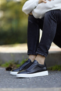 Abboud New Collection Straw Detailed Black Sneakers