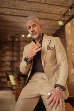 Load image into Gallery viewer, Tyler Slim Fit Special Designed Beige Suit with Pleated Pants
