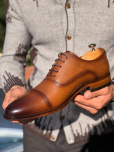 Load image into Gallery viewer, Marc Classic Tan Leather Shoes
