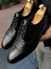 Load image into Gallery viewer, Special Edition Classic Black Leather Sardnelli Shoes
