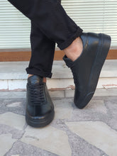 Load image into Gallery viewer, Lucas Sardinelli Eva Sole Black Leather Shoes
