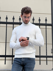 Naze Slim Fit White Turtleneck Sweater