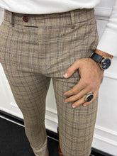 Load image into Gallery viewer, Leon Slim Fit Camel Plaid Trouser/Pants
