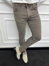 Load image into Gallery viewer, Leon Slim Fit Beige Lycra Jeans
