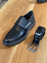 Load image into Gallery viewer, Grant Special Edition Croc Buckle Detailed Eva Sole Black Shoes
