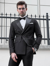 Load image into Gallery viewer, Louis Slim Fit High Quality Pointed Collared Double Breasted Tuxedo (Party Suit/Tuxedo)
