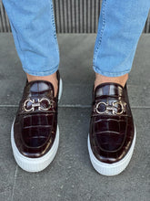 Load image into Gallery viewer, Benson Special Design Croc Detailed Burgundy Loafer

