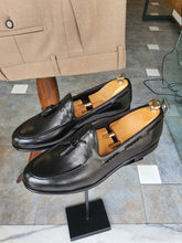 Load image into Gallery viewer, Riley Special Edition Sardinelli Black Loafer
