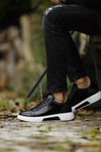 Load image into Gallery viewer, Leon Patent Leather Black Sneakers
