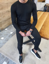 Load image into Gallery viewer, Mont Slim Fit Black Sweater
