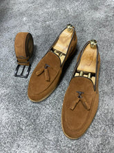 Load image into Gallery viewer, Brett Special Edition Tasseled Suede Leather Tan Loafer

