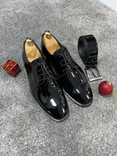 Load image into Gallery viewer, Brett Special Edition Patent Leather Classic Black Shoes
