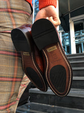Load image into Gallery viewer, Special Edition Sardinelli Tasseled Tan Leather Detailed Shoes
