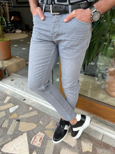 Load image into Gallery viewer, Lars Slim Fit Lycra Grey Jeans
