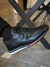 Load image into Gallery viewer, Harrison Sardinelli Lace Croco Leather Black Shoes
