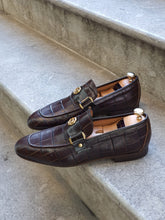 Load image into Gallery viewer, Shleton Sardinelli Brown Buckled Leather Shoes
