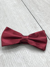Load image into Gallery viewer, Everson Event BowTie
