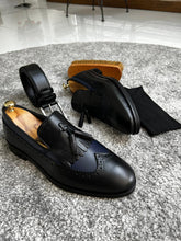 Load image into Gallery viewer, Madison Neolite Sole Tasseled Black &amp; Navy Loafer
