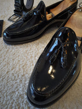 Load image into Gallery viewer, Max Sardinelli Tasseled Detailed Black Loafer
