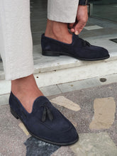 Load image into Gallery viewer, Vince Sardinelli Tasseled Detail Suede Navy Leather Loafer

