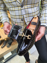 Load image into Gallery viewer, Shelton Sardinelli Buckle Detailed Black Leather Shoes
