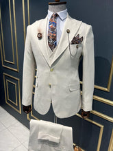 Load image into Gallery viewer, Benson Slim Fit Double Pocket Beige Detailed Suit
