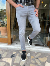 Load image into Gallery viewer, Lars Slim Fit Lycra Grey Jeans
